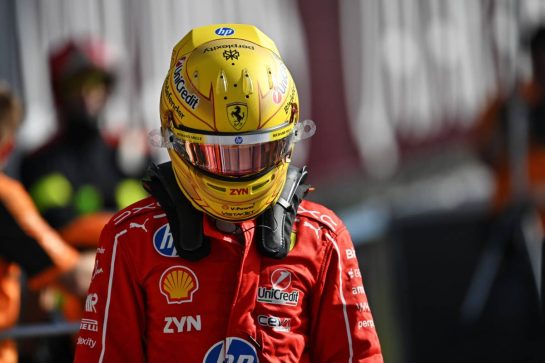 Lewis Hamilton (GBR) Scuderia Ferrari in qualifying parc ferme.
05.09.2026. Formula 1 World Championship, Rd 13, Italian Grand Prix, Monza, Italy, Qualifying Day.
- www.xpbimages.com, EMail: requests@xpbimages.com © Copyright: Price / XPB Images