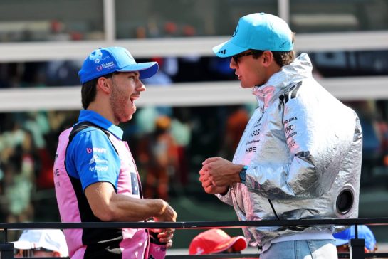 (L to R): Pierre Gasly (FRA) Alpine F1 Team with George Russell (GBR) Mercedes AMG Formula One Team on the drivers' parade.
06.09.2026. Formula 1 World Championship, Rd 13, Italian Grand Prix, Monza, Italy, Race Day.
- www.xpbimages.com, EMail: requests@xpbimages.com © Copyright: Batchelor / XPB Images