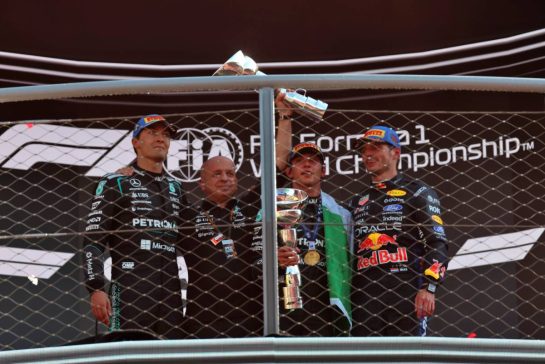 The podium (L to R): George Russell (GBR) Mercedes AMG Formula One Team, second; Simone Resta (ITA) Mercedes AMG Formula One Team Strategic Development Director; Andrea Kimi Antonelli (ITA) Mercedes AMG Formula One Team, race winner; Max Verstappen (NLD) Red Bull Racing, third.
06.09.2026. Formula 1 World Championship, Rd 13, Italian Grand Prix, Monza, Italy, Race Day.
- www.xpbimages.com, EMail: requests@xpbimages.com © Copyright:  Rew / XPB Images