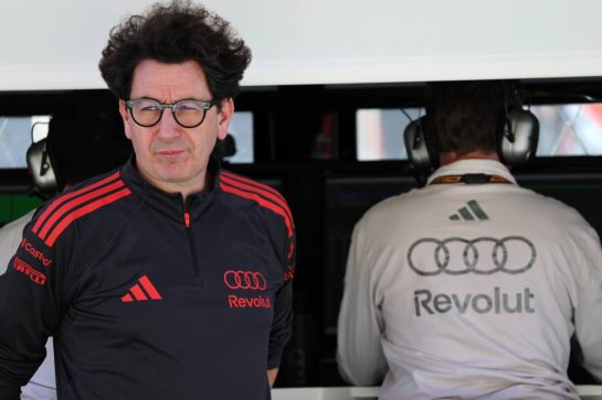 Mattia Binotto (ITA) Audi F1 Team Motorsport Chief Operating and Chief Technical Officer.
12.09.2026. Formula 1 World Championship, Rd 14, Spanish Grand Prix, Madrid, Spain, Qualifying Day.
- www.xpbimages.com, EMail: requests@xpbimages.com © Copyright: Batchelor / XPB Images