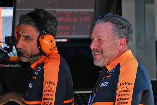 Zak Brown (USA) McLaren F1 Team Executive Director and Andrea Stella (ITA) McLaren F1 Team Team Principal.
12.09.2026. Formula 1 World Championship, Rd 14, Spanish Grand Prix, Madrid, Spain, Qualifying Day.
- www.xpbimages.com, EMail: requests@xpbimages.com © Copyright: Charniaux / XPB Images