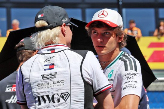 (L to R): Valtteri Bottas (FIN) Cadillac Formula 1 Team with Andrea Kimi Antonelli (ITA) Mercedes AMG Formula One Team on the drivers' parade.
13.09.2026. Formula 1 World Championship, Rd 14, Spanish Grand Prix, Madrid, Spain, Race Day.
- www.xpbimages.com, EMail: requests@xpbimages.com © Copyright: Batchelor / XPB Images