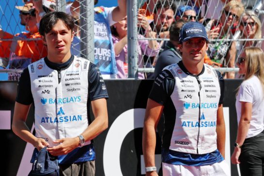 (L to R): Alexander Albon (THA) Williams F1 Team and Carlos Sainz (ESP) Williams F1 Team on the drivers' parade.
13.09.2026. Formula 1 World Championship, Rd 14, Spanish Grand Prix, Madrid, Spain, Race Day.
- www.xpbimages.com, EMail: requests@xpbimages.com © Copyright: Batchelor / XPB Images