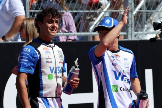 (L to R): Arvid Lindblad (GBR) Racing Bulls Formula One Team and Yuki Tsunoda (JPN) Racing Bulls Formula One Team Reserve Driver on the drivers' parade.
13.09.2026. Formula 1 World Championship, Rd 14, Spanish Grand Prix, Madrid, Spain, Race Day.
- www.xpbimages.com, EMail: requests@xpbimages.com © Copyright: Batchelor / XPB Images