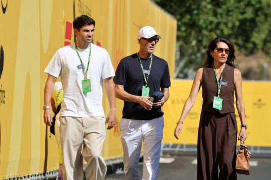 Zinedine Zidane (FRA) Football Manager and Alpine Ambassador (Centre).
13.09.2026. Formula 1 World Championship, Rd 14, Spanish Grand Prix, Madrid, Spain, Race Day.
- www.xpbimages.com, EMail: requests@xpbimages.com © Copyright: Moy / XPB Images