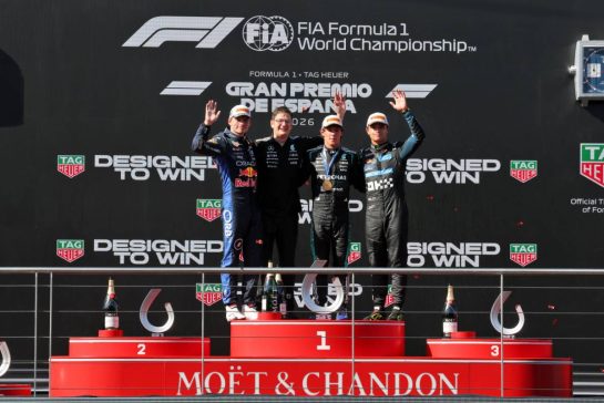The podium (L to R): Max Verstappen (NLD) Red Bull Racing, second; David Lamb (GBR) Mercedes AMG High Performance Powertrains Performance Engineer; Andrea Kimi Antonelli (ITA) Mercedes AMG Formula One Team, race winner; Lando Norris (GBR) McLaren F1 Team, third.
13.09.2026. Formula 1 World Championship, Rd 14, Spanish Grand Prix, Madrid, Spain, Race Day.
- www.xpbimages.com, EMail: requests@xpbimages.com © Copyright: Moy / XPB Images