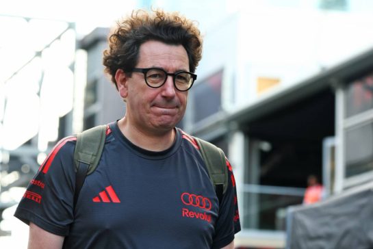 Mattia Binotto (ITA) Audi F1 Team Motorsport Chief Operating and Chief Technical Officer.
23.09.2026. Formula One World Championship, Rd 15, Azerbaijan Grand Prix, Baku, Azerbaijan, Preparations Day.
- www.xpbimages.com, EMail: requests@xpbimages.com © Copyright: Bearne / XPB Images