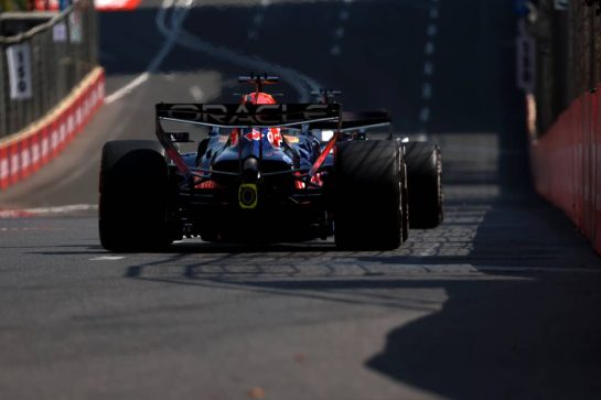 Max Verstappen (NLD) Red Bull Racing RB22.
24.09.2026. Formula One World Championship, Rd 15, Azerbaijan Grand Prix, Baku, Azerbaijan, Practice Day.
- www.xpbimages.com, EMail: requests@xpbimages.com © Copyright: Bearne / XPB Images