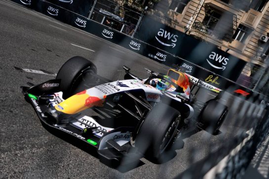 Arvid Lindblad (GBR) Racing Bulls Formula One Team VCARB 03.
24.09.2026. Formula One World Championship, Rd 15, Azerbaijan Grand Prix, Baku, Azerbaijan, Practice Day.
- www.xpbimages.com, EMail: requests@xpbimages.com © Copyright: Charniaux / XPB Images