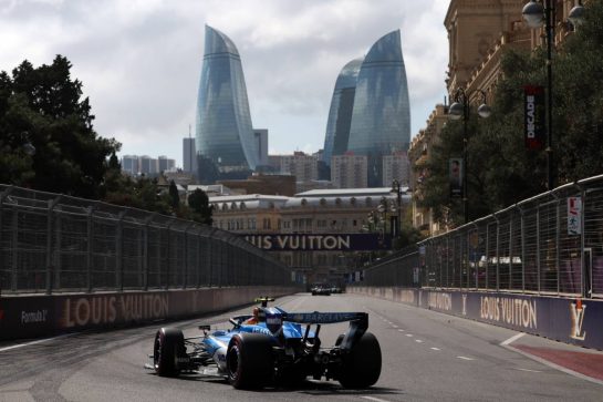 Carlos Sainz (ESP) Williams F1 Team FW48.
25.09.2026. Formula One World Championship, Rd 15, Azerbaijan Grand Prix, Baku, Azerbaijan, Qualifying Day.
- www.xpbimages.com, EMail: requests@xpbimages.com © Copyright: Rew / XPB Images