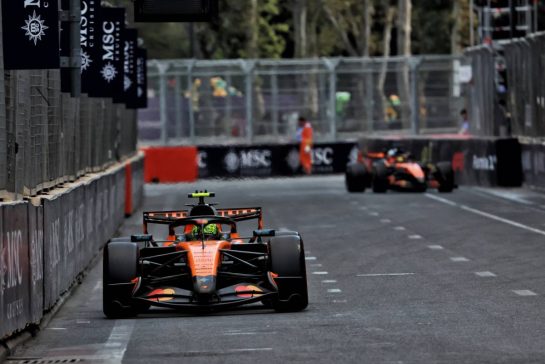 Lando Norris (GBR) McLaren F1 Team MCL40.
25.09.2026. Formula One World Championship, Rd 15, Azerbaijan Grand Prix, Baku, Azerbaijan, Qualifying Day.
- www.xpbimages.com, EMail: requests@xpbimages.com © Copyright: Rew / XPB Images