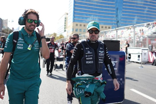 Fernando Alonso (ESP) Aston Martin F1 Team on the grid.
26.09.2026. Formula One World Championship, Rd 15, Azerbaijan Grand Prix, Baku, Azerbaijan, Race Day.
- www.xpbimages.com, EMail: requests@xpbimages.com © Copyright: Bearne / XPB Images