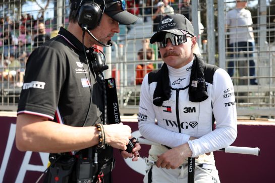 Valtteri Bottas (FIN) Cadillac Formula 1 Team on the grid.
26.09.2026. Formula One World Championship, Rd 15, Azerbaijan Grand Prix, Baku, Azerbaijan, Race Day.
- www.xpbimages.com, EMail: requests@xpbimages.com © Copyright: Bearne / XPB Images