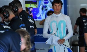 F1 drivers split over cooling vests - Hadjar calls for ban