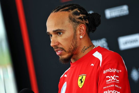 Lewis Hamilton (GBR) Scuderia Ferrari.
01.10.2026. Formula 1 World Championship, Rd 16, Bahrain Grand Prix, Sepang, Malaysia, Preparations Day.
- www.xpbimages.com, EMail: requests@xpbimages.com © Copyright: Bearne / XPB Images