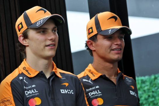 (L to R): Oscar Piastri (AUS) McLaren F1 Team with team mate Lando Norris (GBR) McLaren F1 Team.
01.10.2026. Formula 1 World Championship, Rd 16, Bahrain Grand Prix, Sepang, Malaysia, Preparations Day.
- www.xpbimages.com, EMail: requests@xpbimages.com © Copyright: Moy / XPB Images