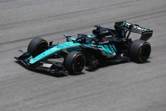 George Russell (GBR) Mercedes AMG Formula One Team W17.
02.10.2026. Formula 1 World Championship, Rd 16, Bahrain Grand Prix, Sepang, Malaysia, Practice Day.
- www.xpbimages.com, EMail: requests@xpbimages.com © Copyright: Bearne / XPB Images