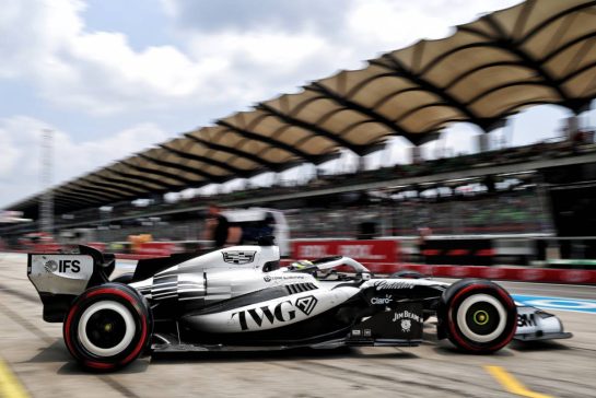 Sergio Perez (MEX) Cadillac Formula 1 Team MAC-26 leaves the pits.
03.10.2026. Formula 1 World Championship, Rd 16, Bahrain Grand Prix, Sepang, Malaysia, Qualifying Day.
- www.xpbimages.com, EMail: requests@xpbimages.com © Copyright: Batchelor / XPB Images
