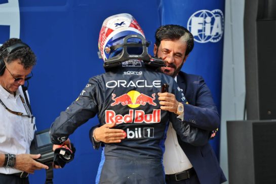 (L to R): Max Verstappen (NLD) Red Bull Racing celebrates his pole position in qualifying parc ferme with Mohammed Bin Sulayem (UAE) FIA President.
03.10.2026. Formula 1 World Championship, Rd 16, Bahrain Grand Prix, Sepang, Malaysia, Qualifying Day.
- www.xpbimages.com, EMail: requests@xpbimages.com © Copyright: Batchelor / XPB Images