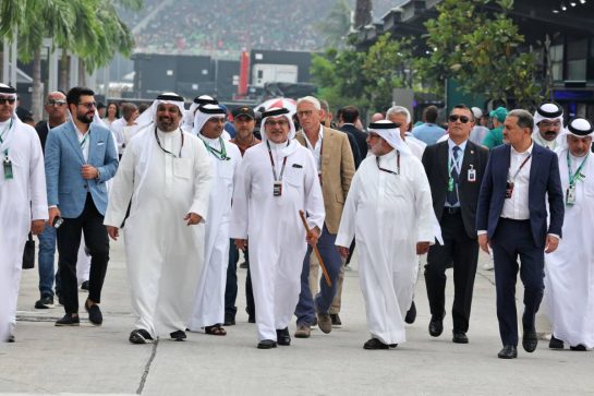 Crown Prince Shaikh Salman bin Isa Hamad Al Khalifa (BRN) (Centre).
04.10.2026. Formula 1 World Championship, Rd 16, Bahrain Grand Prix, Sepang, Malaysia, Race Day.
- www.xpbimages.com, EMail: requests@xpbimages.com © Copyright: Moy / XPB Images
