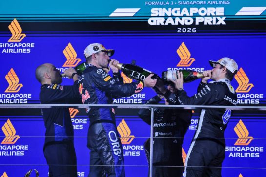 The podium (L to R): Gianpiero Lambiase (ITA) Red Bull Racing Head of Race Engineering; Max Verstappen (NLD) Red Bull Racing, race winner; Andrea Kimi Antonelli (ITA) Mercedes AMG Formula One Team, third; Charles Leclerc (MON) Scuderia Ferrari, second.
11.10.2026. Formula 1 World Championship, Rd 17, Singapore Grand Prix, Marina Bay Street Circuit, Singapore, Race.
- www.xpbimages.com, EMail: requests@xpbimages.com © Copyright: Moy / XPB Images