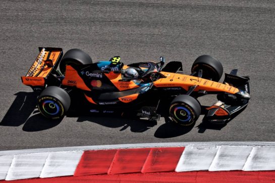 Lando Norris (GBR) McLaren F1 Team MCL40.
23.10.2026. Formula 1 World Championship, Rd 18, United States Grand Prix, Austin, United States, Practice Day.
- www.xpbimages.com, EMail: requests@xpbimages.com © Copyright: Moy / XPB Images