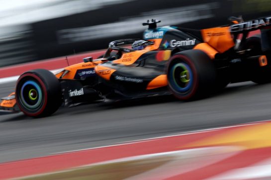Oscar Piastri (AUS) McLaren F1 Team MCL40.
24.10.2026. Formula 1 World Championship, Rd 18, United States Grand Prix, Austin, United States, Qualifying Day.
- www.xpbimages.com, EMail: requests@xpbimages.com © Copyright: Dunbar / XPB Images