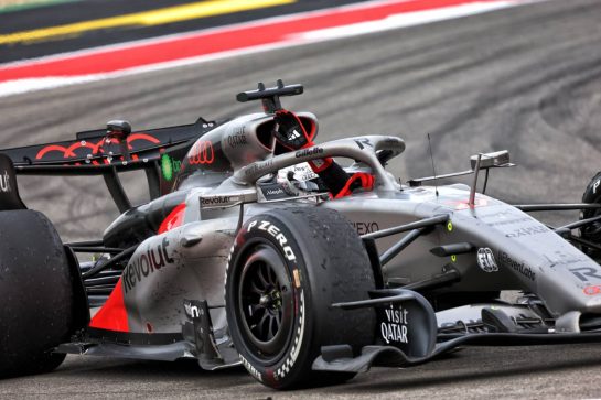 Nico Hulkenberg (GER) Audi F1 Team R26 at at the end of the race.
25.10.2026. Formula 1 World Championship, Rd 18, United States Grand Prix, Austin, United States, Race.
- www.xpbimages.com, EMail: requests@xpbimages.com © Copyright: Batchelor / XPB Images