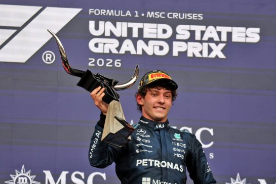 Race winner Andrea Kimi Antonelli (ITA) Mercedes AMG Formula One Team celebrates on the podium.
25.10.2026. Formula 1 World Championship, Rd 18, United States Grand Prix, Austin, United States, Race.
- www.xpbimages.com, EMail: requests@xpbimages.com © Copyright: Moy / XPB Images