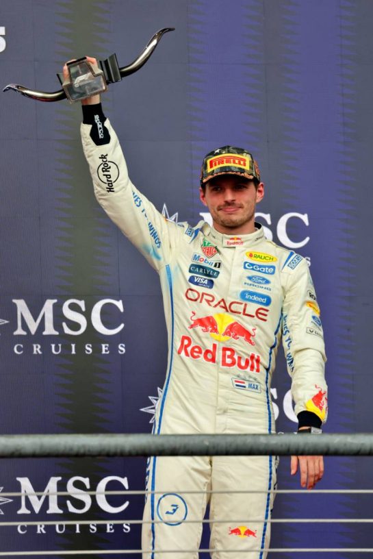 Max Verstappen (NLD) Red Bull Racing celebrates his third position on the podium.
25.10.2026. Formula 1 World Championship, Rd 18, United States Grand Prix, Austin, United States, Race.
- www.xpbimages.com, EMail: requests@xpbimages.com © Copyright: Moy / XPB Images