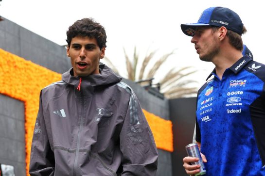 (L to R): Gabriel Bortoleto (BRA) Audi F1 Team with Max Verstappen (NLD) Red Bull Racing.
30.10.2026. Formula 1 World Championship, Rd 19, Mexico City Grand Prix, Mexico City, Mexico, Practice Day.
- www.xpbimages.com, EMail: requests@xpbimages.com © Copyright: Patching / XPB Images