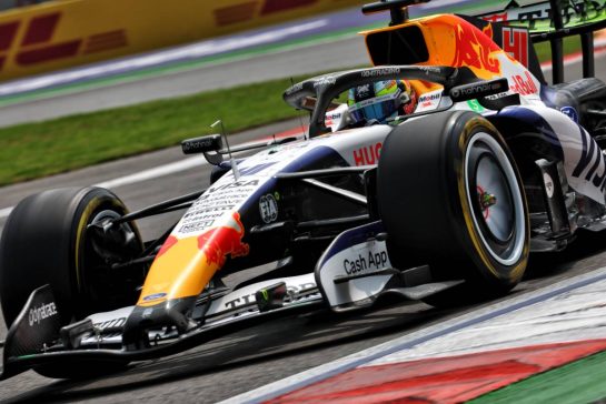 Arvid Lindblad (GBR) Racing Bulls Formula One Team VCARB 03.
30.10.2026. Formula 1 World Championship, Rd 19, Mexico City Grand Prix, Mexico City, Mexico, Practice Day.
- www.xpbimages.com, EMail: requests@xpbimages.com © Copyright: Patching / XPB Images