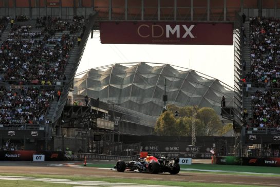 Max Verstappen (NLD) Red Bull Racing RB22.
30.10.2026. Formula 1 World Championship, Rd 19, Mexico City Grand Prix, Mexico City, Mexico, Practice Day.
- www.xpbimages.com, EMail: requests@xpbimages.com © Copyright: Moy / XPB Images